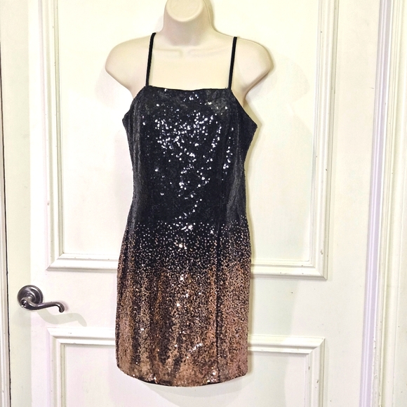 IRIS Black & Gold Ombre Sequin Cocktail Strappy Mini Dress,Medium - Picture 8 of 16